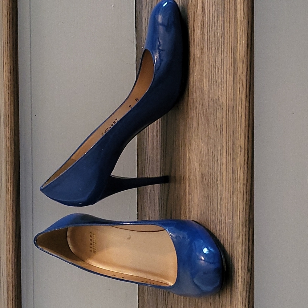 Stuart Weitzman pumps